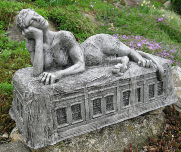 Reclining Sphinx21