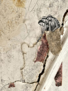 Leslie Fry. Uplift. 2022. Photographic aluminum print. 24 x 18 inches. Chateau Orquevaux, France